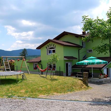 Hostel Ociski Raj Kozina Exteriör bild