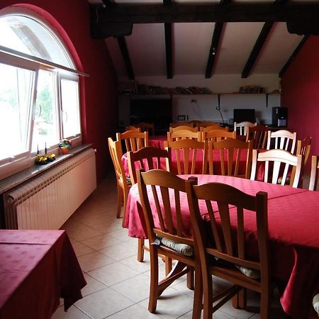 Hostel Ociski Raj Kozina Exteriör bild