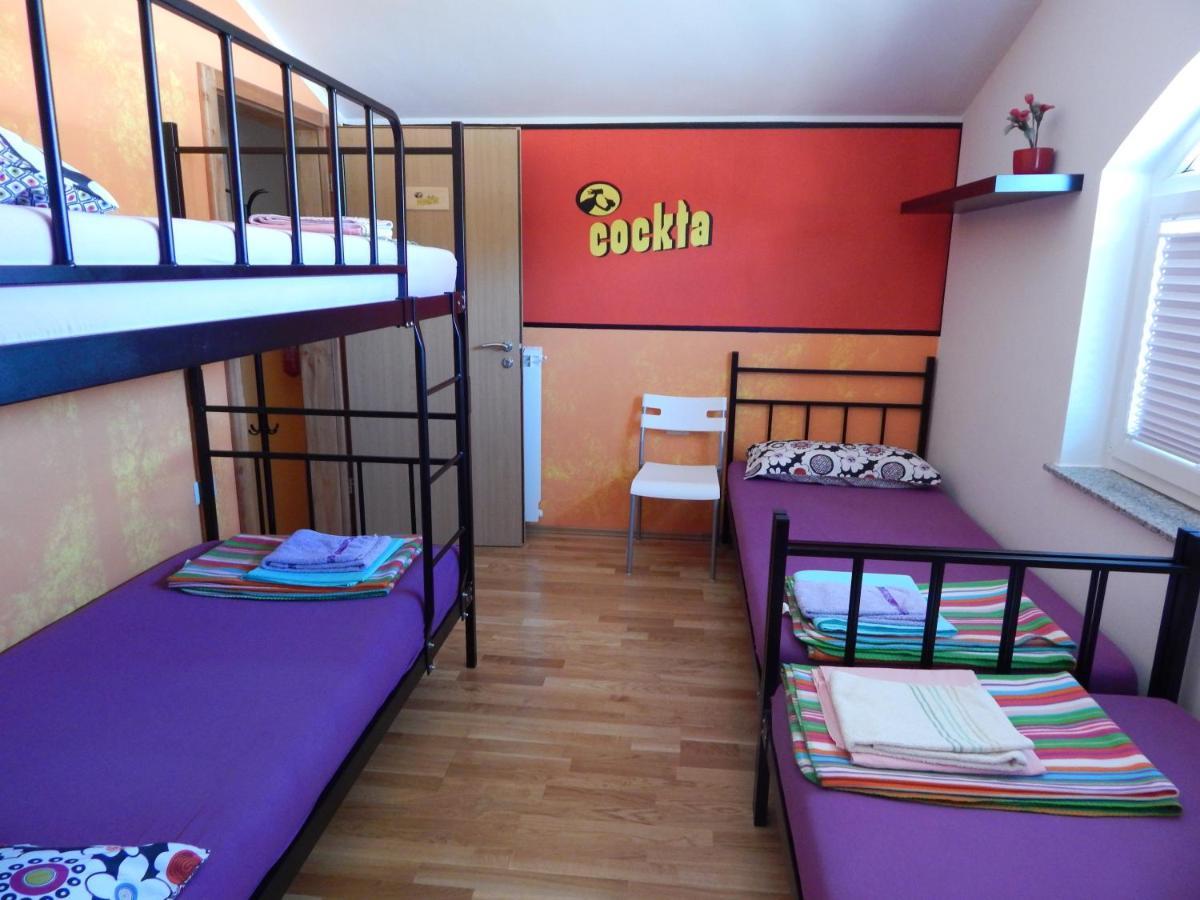 Hostel Ociski Raj Kozina Rum bild