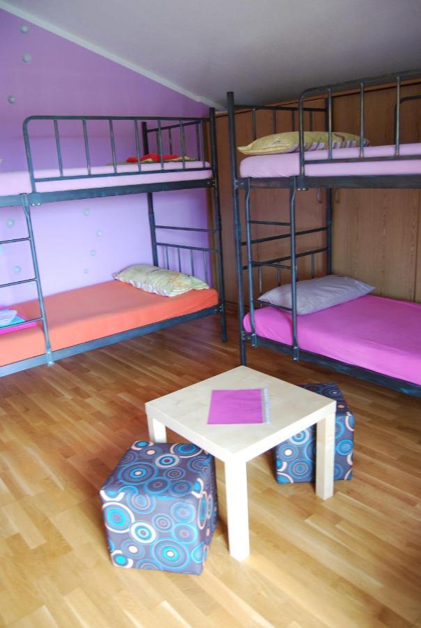 Hostel Ociski Raj Kozina Rum bild